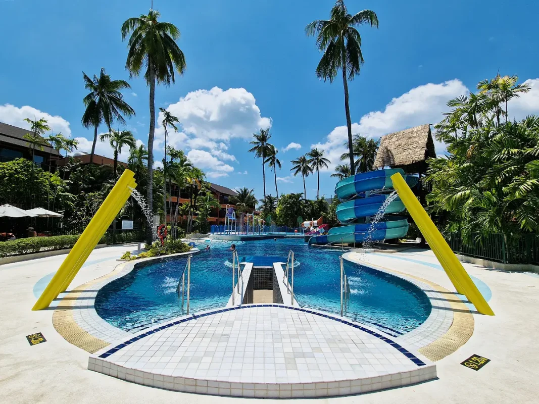 Courtyard by Marriott Phuket, Patong Beach Resort