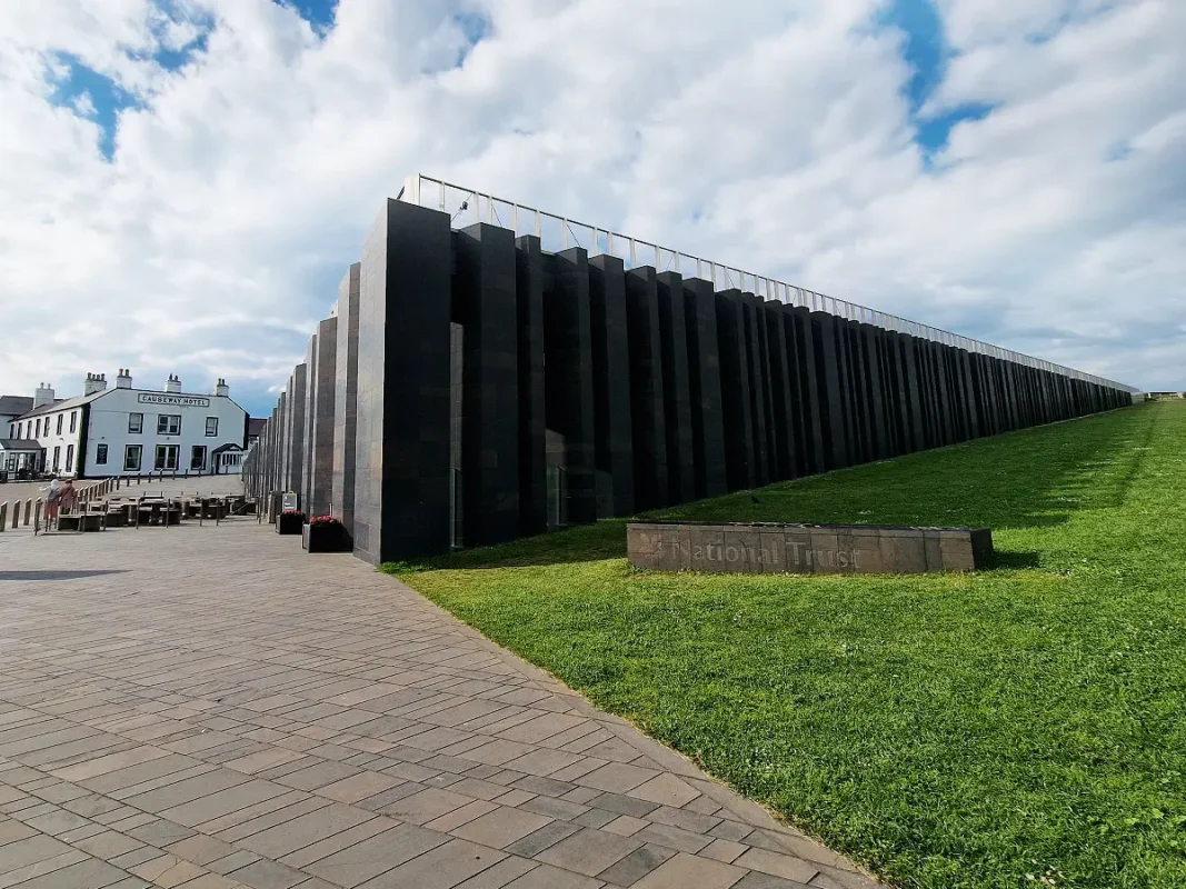 Centrum dla zwiedzających Groblę Olbrzyma